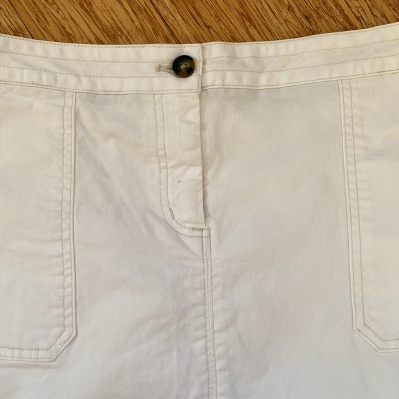Boden white cotton mini skirt with front pockets - Picture 3 of 6